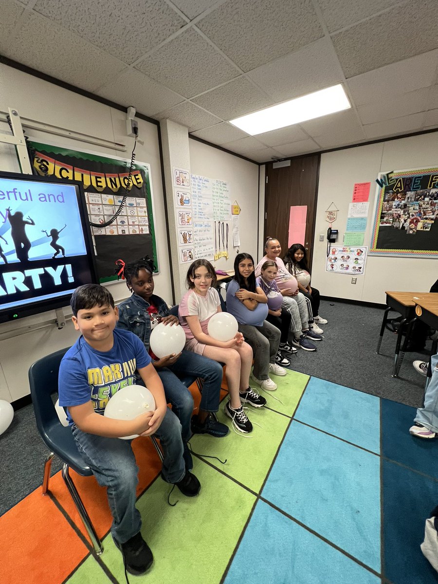 I have the sweetest students! They threw me a baby shower today!💕<a href="/ErmelES_AISD/">Ermel Elementary</a> <a href="/erikl_torres/">Erik</a>