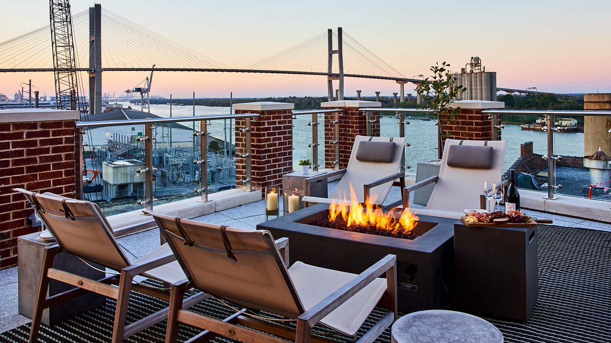 "9 Truly One-of-a-Kind Hotels for a Unique Weekend Getaway" - Marriott Bonvoy 

Read the full article:
traveler.marriott.com/weekend-getawa…