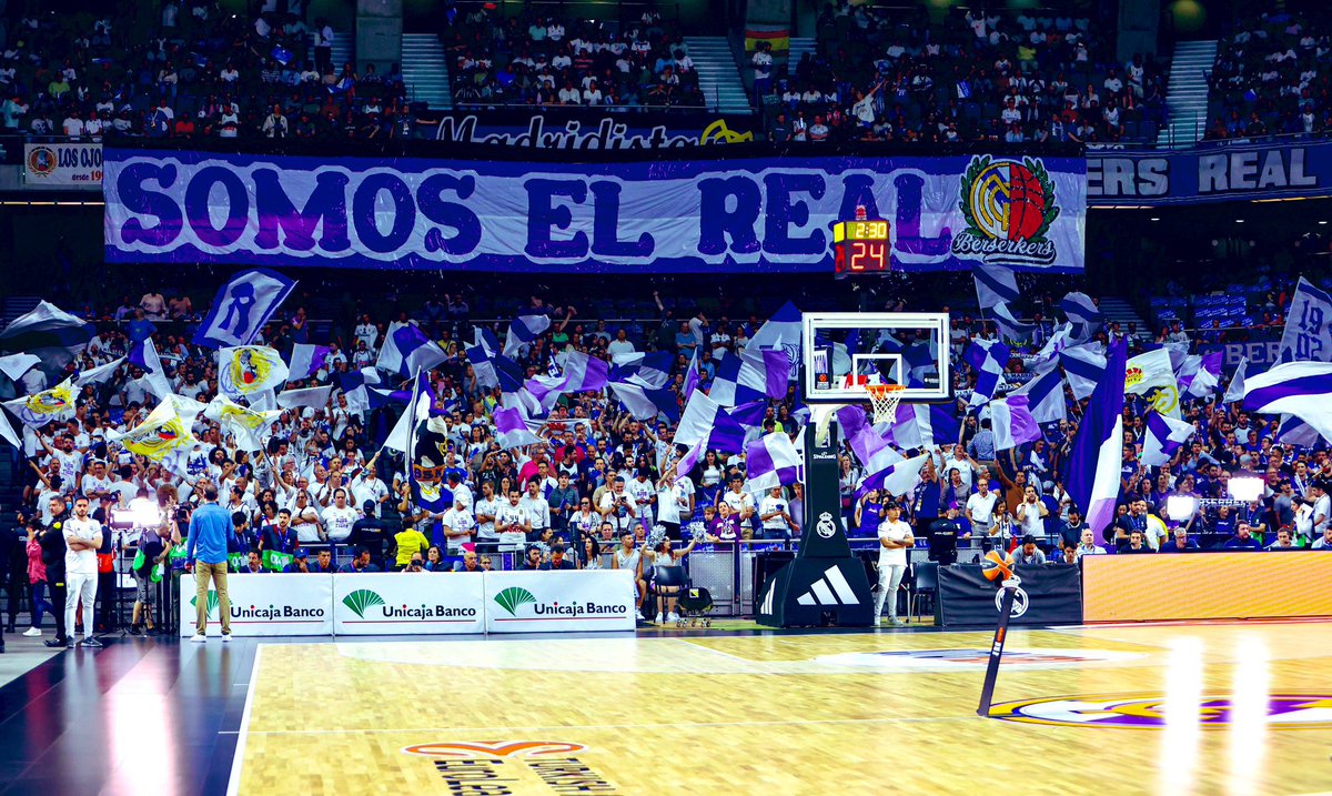 BerserkersRMCF's tweet photo. Reconocimiento a los hombres y mujeres tifo que han sido capaces de hacer 1 tifo para cada partido del Play Off de Euroliga en tiempo récord.

No haremos los mejores tifos del mundo pero siempre damos colorido que es de lo que se trata.

Por siempre #TifosBSK https://t.co/OiQUGLVfNx