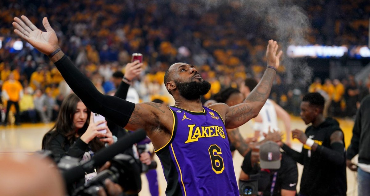 LeBron James footage being filmed by ‘The Last Dance’ producer ow.ly/Uklu104GEqm