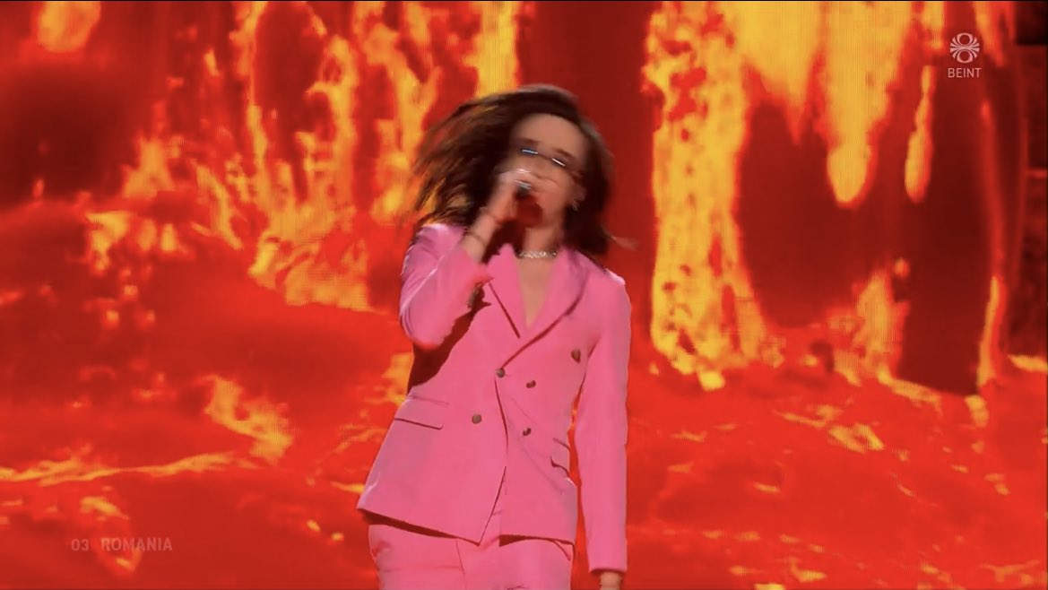 Ég þegar ég fór of nálægt fagradalsfjalli #12stig