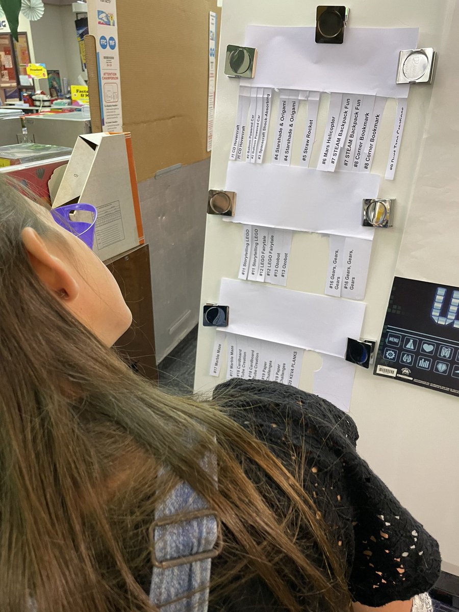 sbutleross's tweet photo. @ParkGlenES Genius Fun stations are happening! @KellerISD @KellerLibraries #kellerlibraries 20stations to try. https://t.co/B92FreTNG1