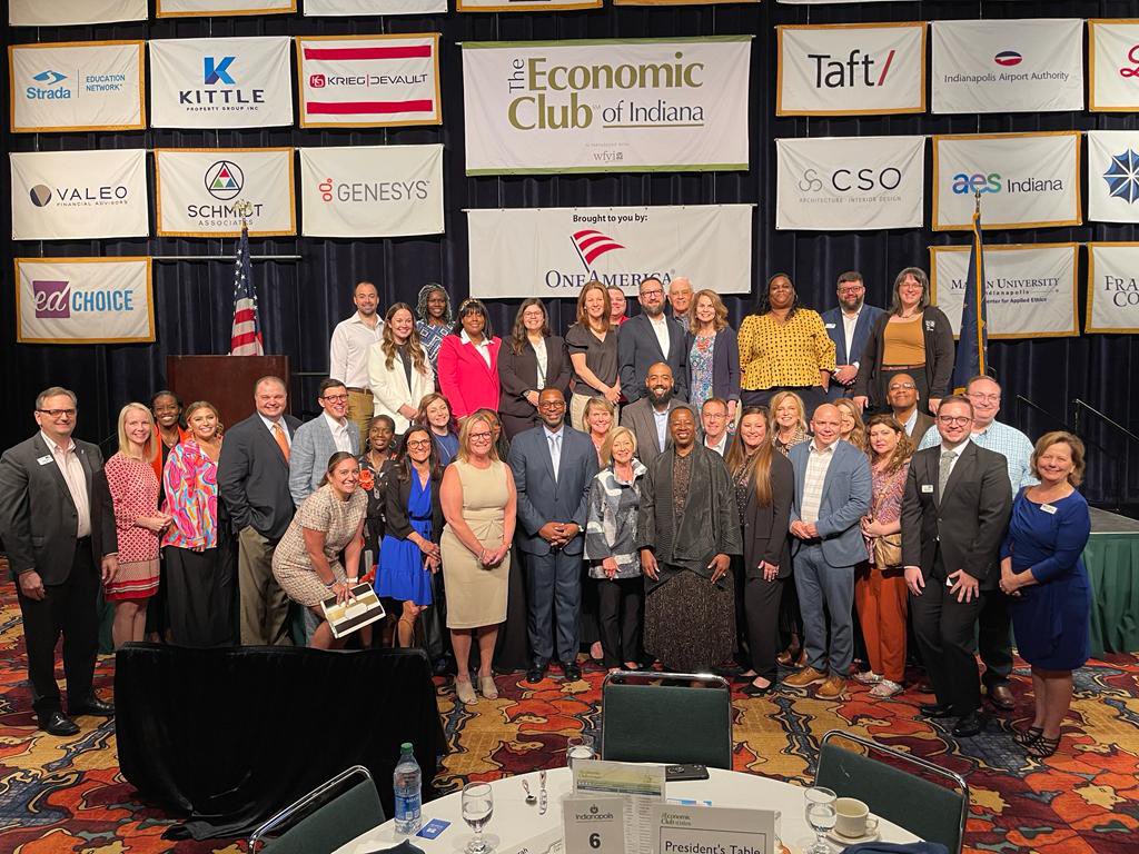 NatalieBEvans's tweet photo. Thrilled to be back at @EconomicClubIN! Saw some great friends, colleagues and our own @UnitedWay CEO, Angela Williams, as speaker! https://t.co/EyzIC8PgXG
