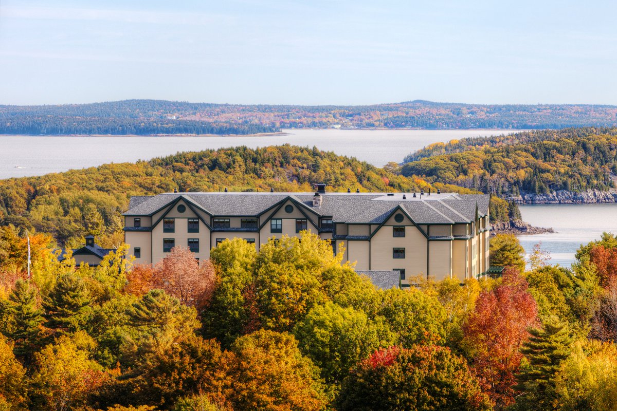 HiltonNewsroom's tweet image. .@Hilton is proud to be a part of an industry that drives forward growth, innovation, education, training and operations. Join us in celebrating National Travel and Tourism week and helping to highlight our industry’s impact!  #nttw23 #WeAreHilton