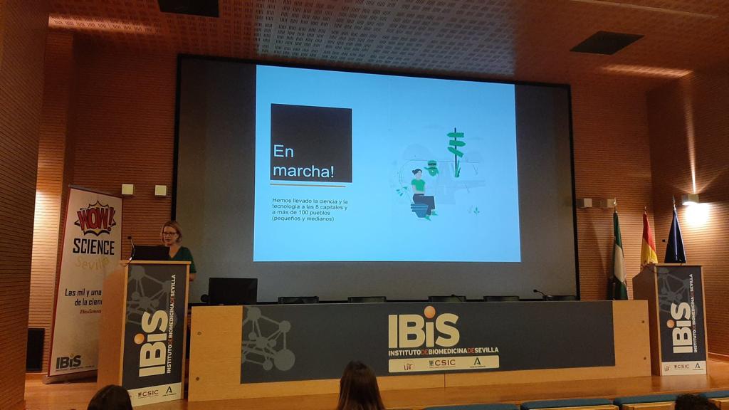 FDescubre's tweet photo. Hoy el día ha dado para mucho🙂. La directora de @FDescubre ha presentado ‘Descubre, un aliado para comunicar y divulgar tu investigación' en #WoWScience para contar los recursos que ofrece Descubre en sus 3 líneas de actuación:
✅ Comunicación
✅ Divulgación
✅ Formación https://t.co/0OoYWsn3kw