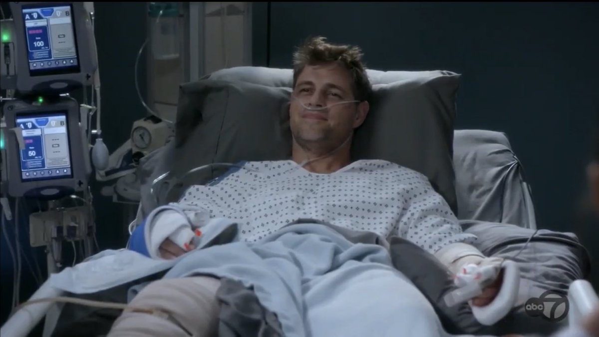 rcklandmind's tweet photo. i think i've seen this film before 

#GreysAnatomy https://t.co/wZ2xYIXZQm