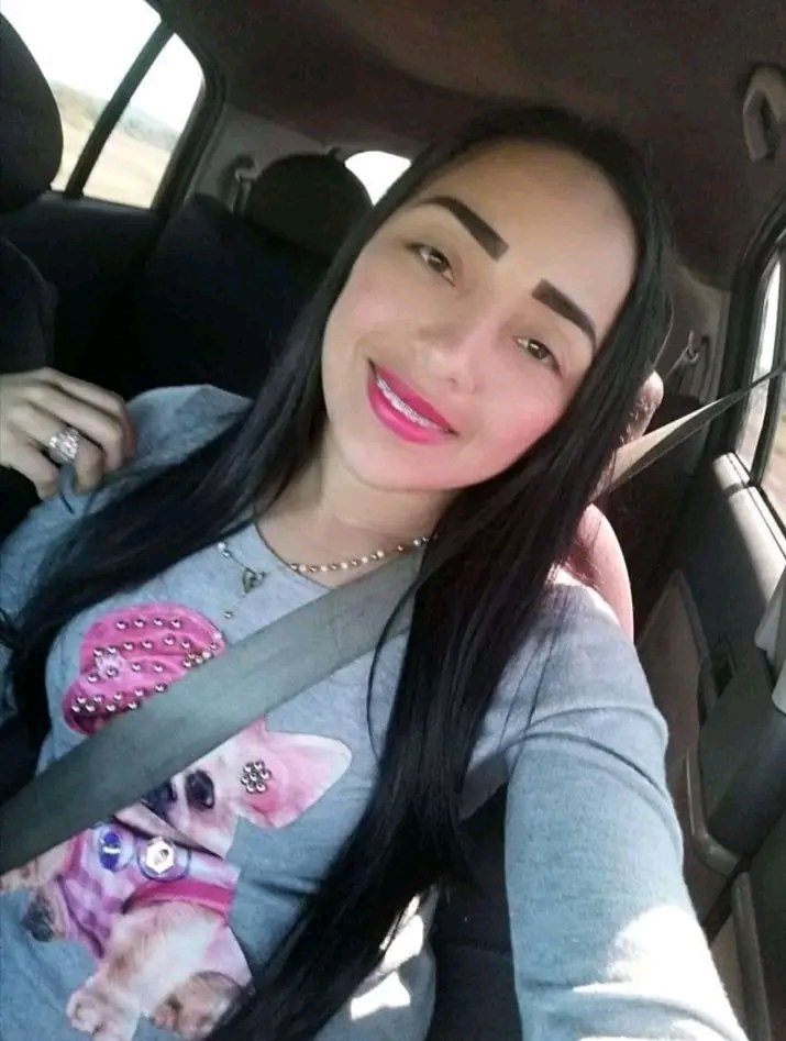 yandiromero07's tweet photo. #Amazonas
#PersonasSecuestradas
#LiberenAYerimar
Por favor suplicamos a alias #AlexBonito del #ELN quien secuestró a mi amada sobrina el 20-04-2023 en la mina de oro #Cacique en el #Yapakana #Amazonas #Venezuela.
Tenga misericordia devuélvannos a YERIMAR! https://t.co/uMR4dC1qu3