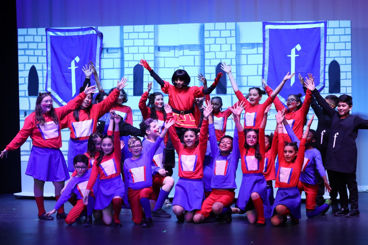 Leah O'Donnell ππ (@leahod) on Twitter photo Congrats to the Shrek Jr cast! π§΅ (6/7)
Directed by: <a href="/missCmusicclass/">Michelle Cervantes</a> <a href="/Mr_Kimmel/">Caleb Kimmel</a> #MsWinter #d100inspires <a href="/samshuman24/">Samantha Shuman</a> Congrats to the Shrek Jr cast! π§΅ (6/7)
Directed by: <a href="/missCmusicclass/">Michelle Cervantes</a> <a href="/Mr_Kimmel/">Caleb Kimmel</a> #MsWinter #d100inspires <a href="/samshuman24/">Samantha Shuman</a>