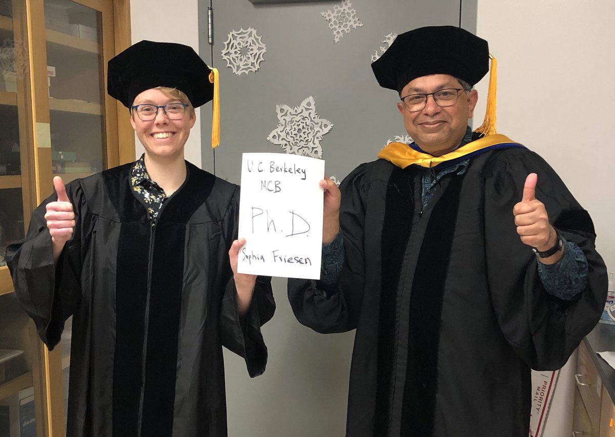 Congratulations Sophia Friesen Ph.D. Lab degree conferral ceremony done! <a href="/SophiaFriesen2/">Sophia Friesen</a> <a href="/berkeleyMCB/">UC Berkeley MCB</a>