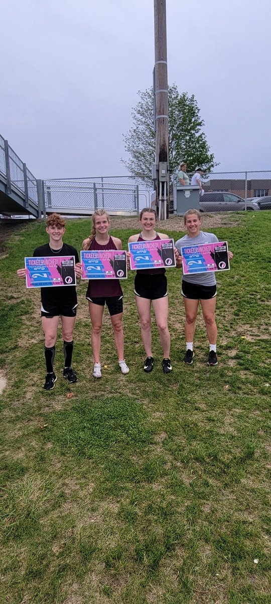 NL Girls 4x2 punched their ticket to State! <a href="/IGHSAU/">IGHSAU</a> #NLTF #ticketpunched