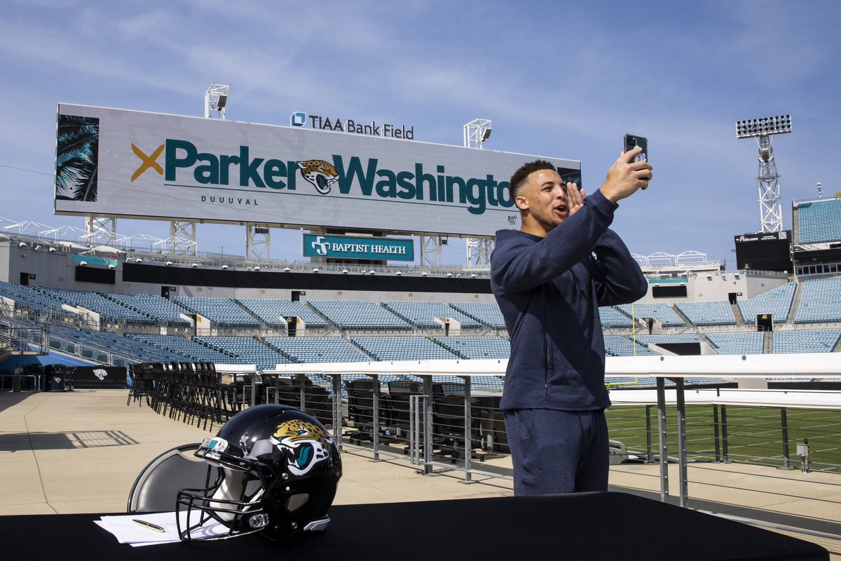 CPW11_'s tweet photo. #DUUUVAL https://t.co/tOudH6Gvi4