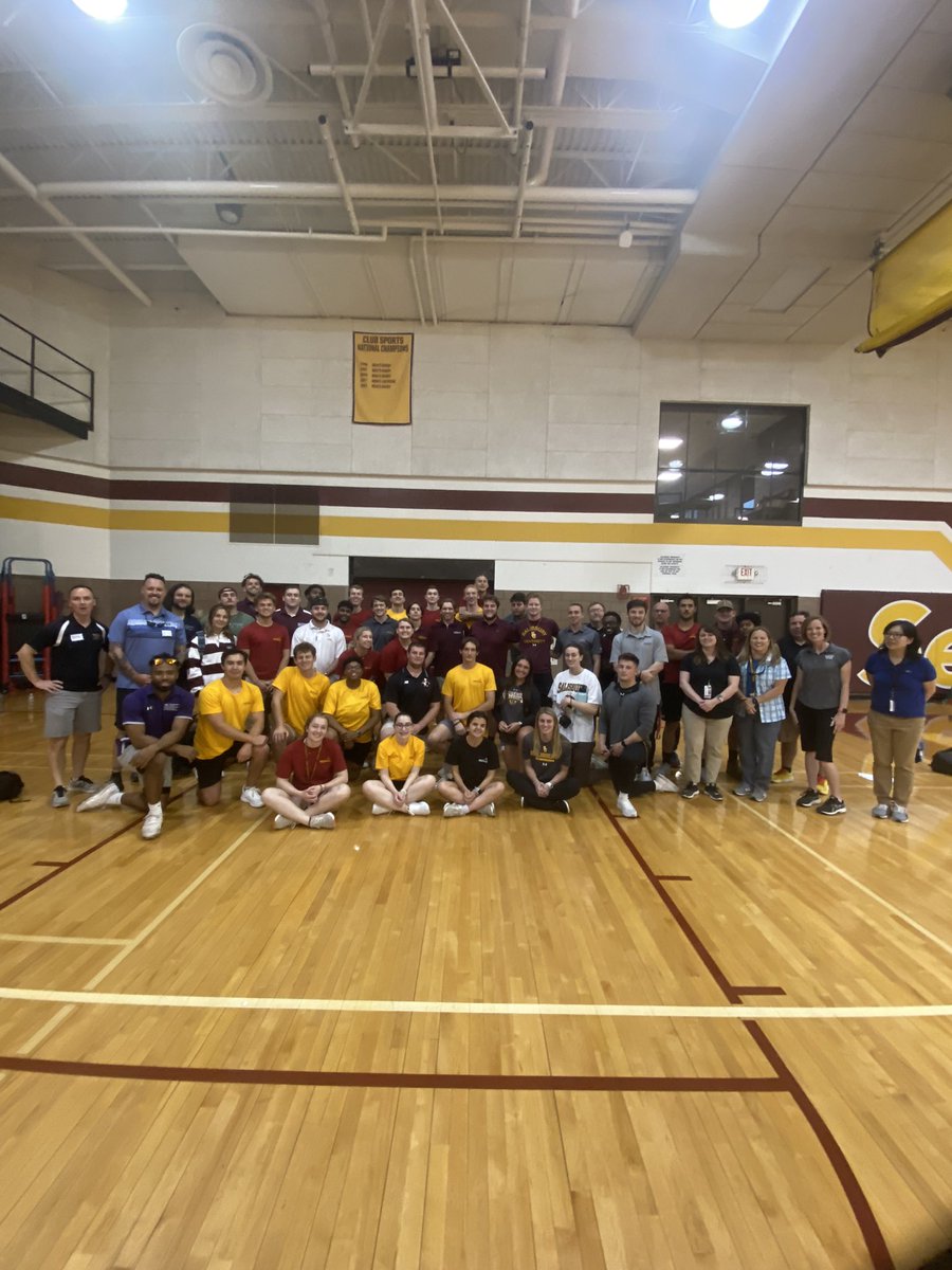 tretkowskiPE's tweet photo. SU PE takes on spring fling! I want to take this opportunity to thank the presenters for coming and bringing valuable information.I truly appreciate the opportunities we are given! #gogulls
@dsp643 @jbarrype @SHAPEMaryland @Seidelschool @amyfallspeteach https://t.co/8Rj6qgH2ui