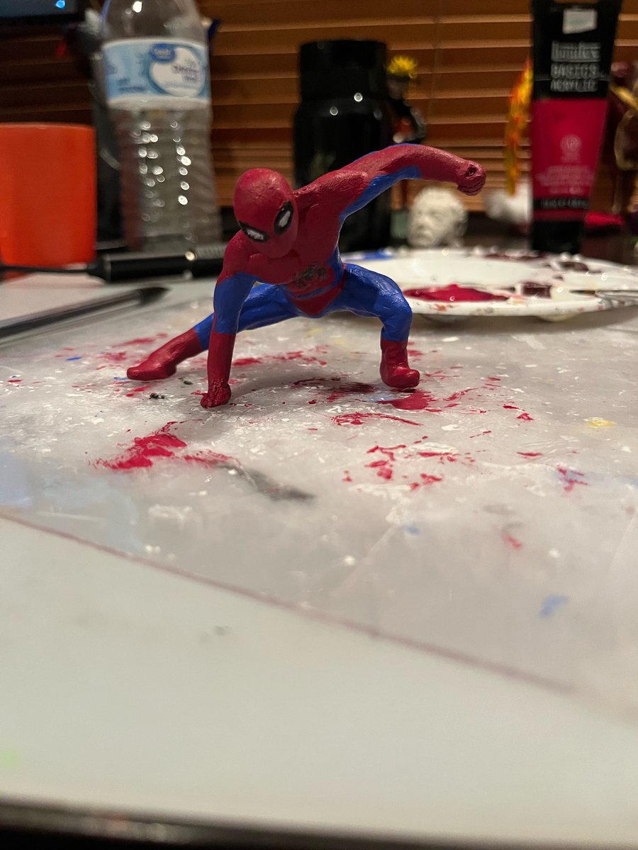 This was the other Spider-Man model I made from clay.

#SpiderMan #sculpture #Figurine #handmade https://t.co/Fi51Ygp781