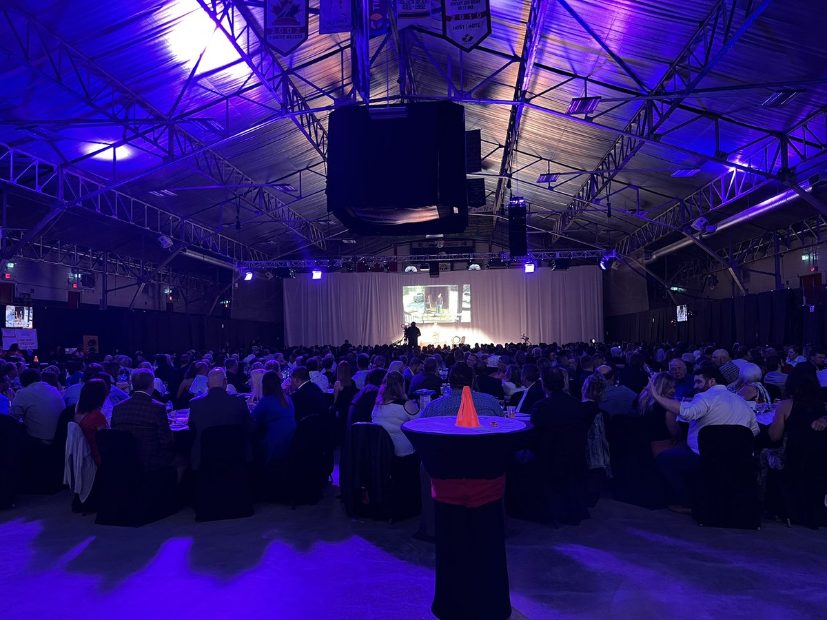 AndrewAutio's tweet photo. The 2023 Nova Business Awards have taken over the @McIntyreArena this evening - it is the largest award show in Northern Ontario #Nova2023 #Timmins https://t.co/E4VA2qHsCU
