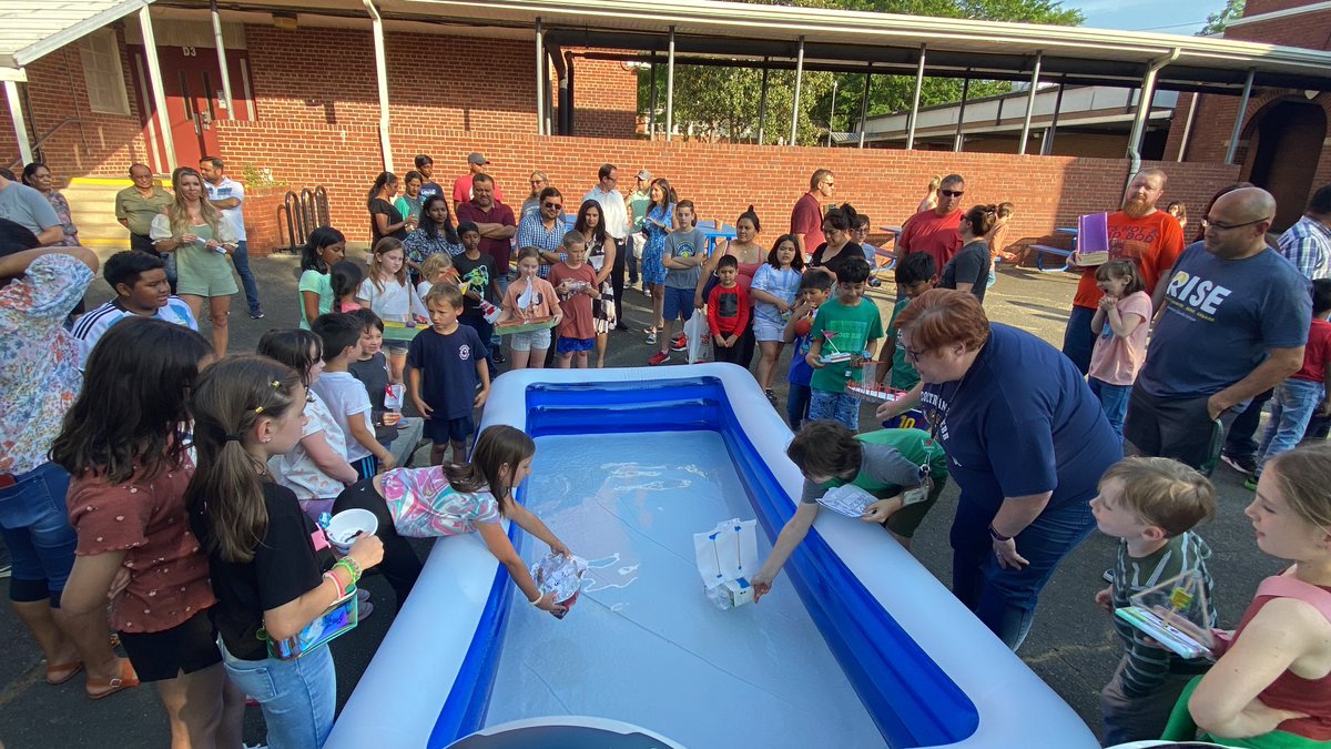 Carmen Money tweet media