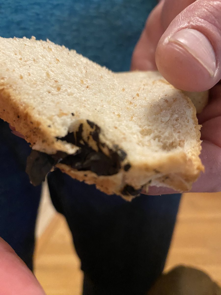 StaycG1018's tweet photo. @SaraLeeDesserts how can I reach someone about your bread? Found this towards the end of our loaf! Like mud/dirt! https://t.co/hNEquVU94L