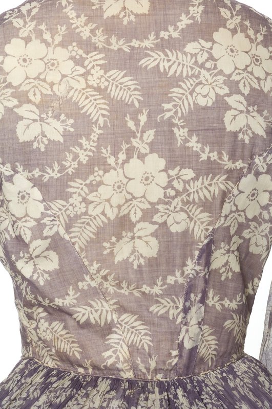 Lauren Deutsch On Twitter Ootd Is This 1850 52 French Printed Cotton lauren-deutsch-on-twitter-ootd-is-this-1850-52-french-printed-cotton