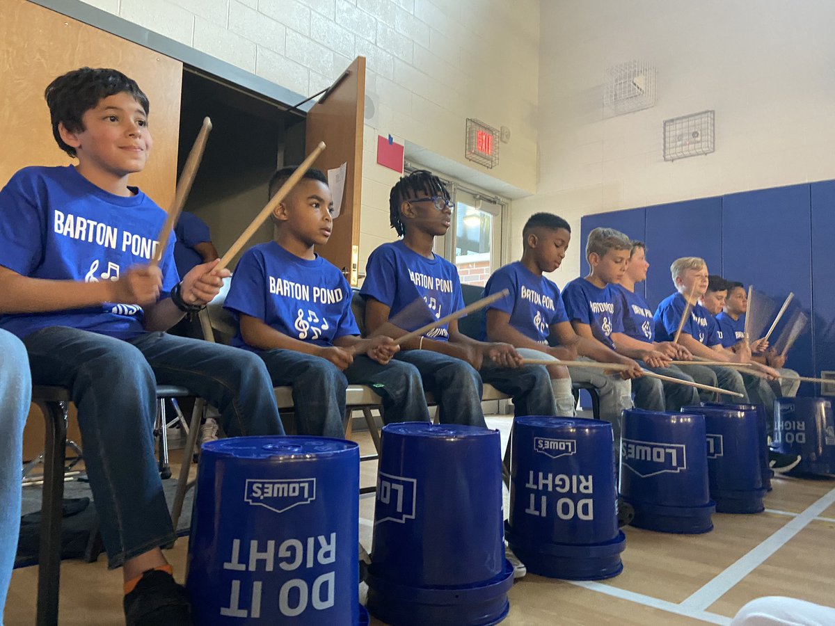 Stephanie Costa tweet media