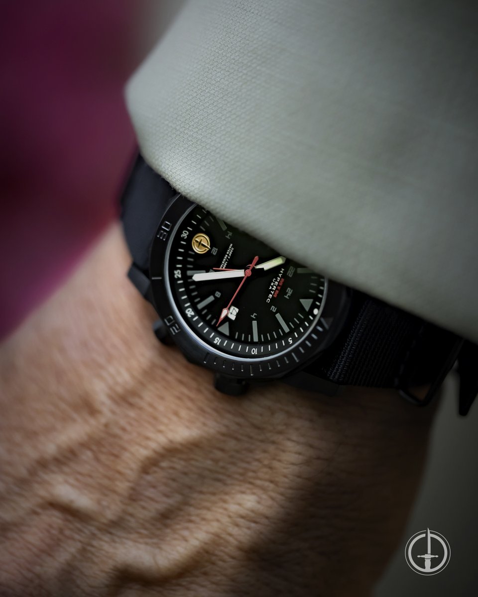 MTMSpecialOps's tweet photo. LOOK THE PART
With hundreds of watch straps and dials to choose from, your watch can go from black tie to black ops with just a few easy steps.
.
.
.
#MTMWatch #Whatsyourmission #Hypertec #HypertecX #Tacticaltimepiece #Specialops #Elite https://t.co/FcJxbv8mho