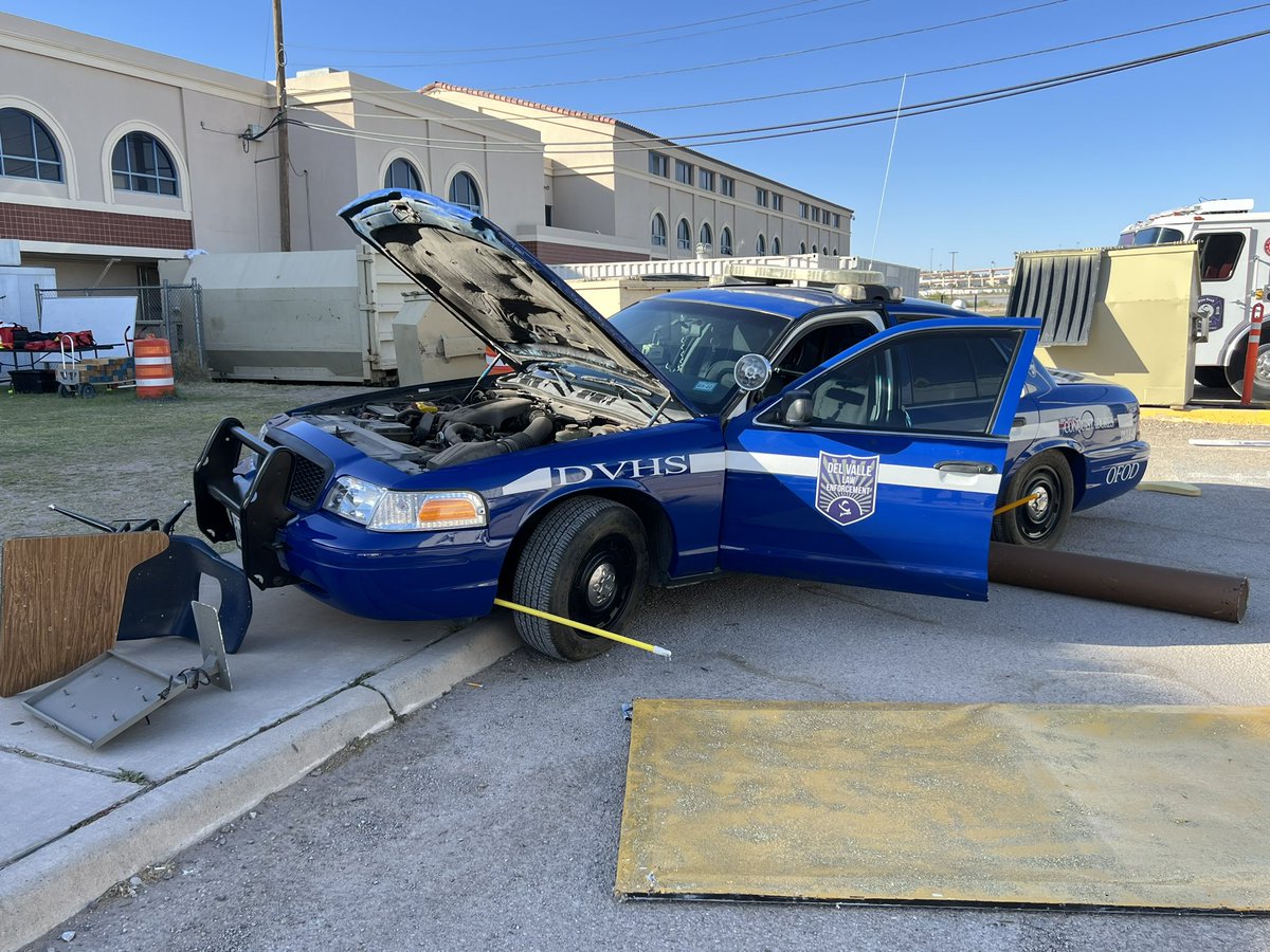 A tornado has just touched down. The @DV_DisasterResp CERT Program will be having their annual Mock Disaster this evening. THIS IS ONLY A TRAINING EXERCISE. #OFOD #ItsWhatWeDo #WeAreOne #ARatedCampus #BeBold #BeCourageous #BeTheChange #BeTHEDISTRICT @ysletaisd @IvanCedilloYISD