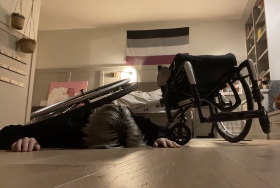 <a href="/ThomasSanders/">Thomas Sanders</a> <a href="/MatPatGT/">MatPat</a> <a href="/Ranboosaysstuff/">Ranboo</a>