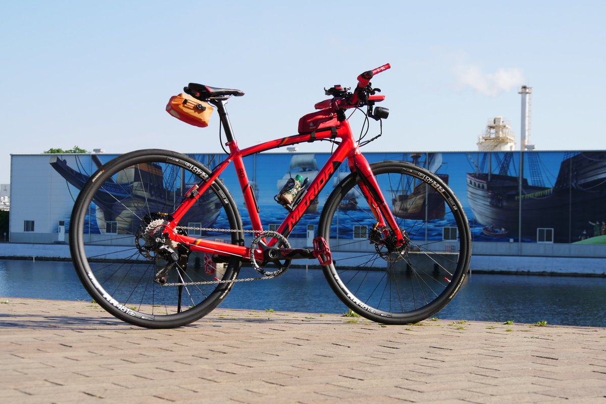 fwhn7106's tweet photo. 今朝は久しぶりにグラスピで散歩
いつもの場所でまったりしてきた。
#MERIDA #GranSpeed #旧堺港 https://t.co/Xek96pyRAP