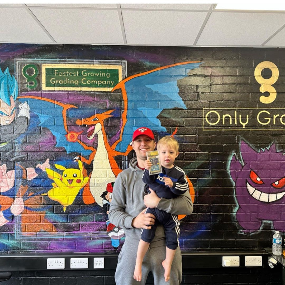 Only_Graded's tweet photo. Celebrating our first walk-in customer at the brand-new OG HQ! Exciting times ahead 🎉 #OGHQ #Milestone https://t.co/O0YqKwr7pm