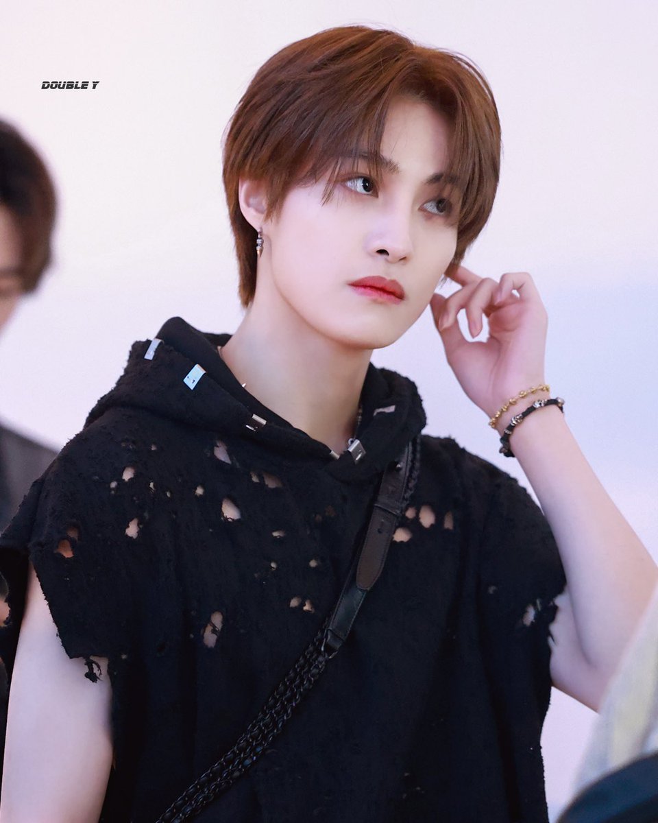 Double_Y_1010's tweet photo. 230505

 #양양 #刘扬扬 #YANGYANG #ヤンヤン #wayv #威神V https://t.co/wD7ky6Publ