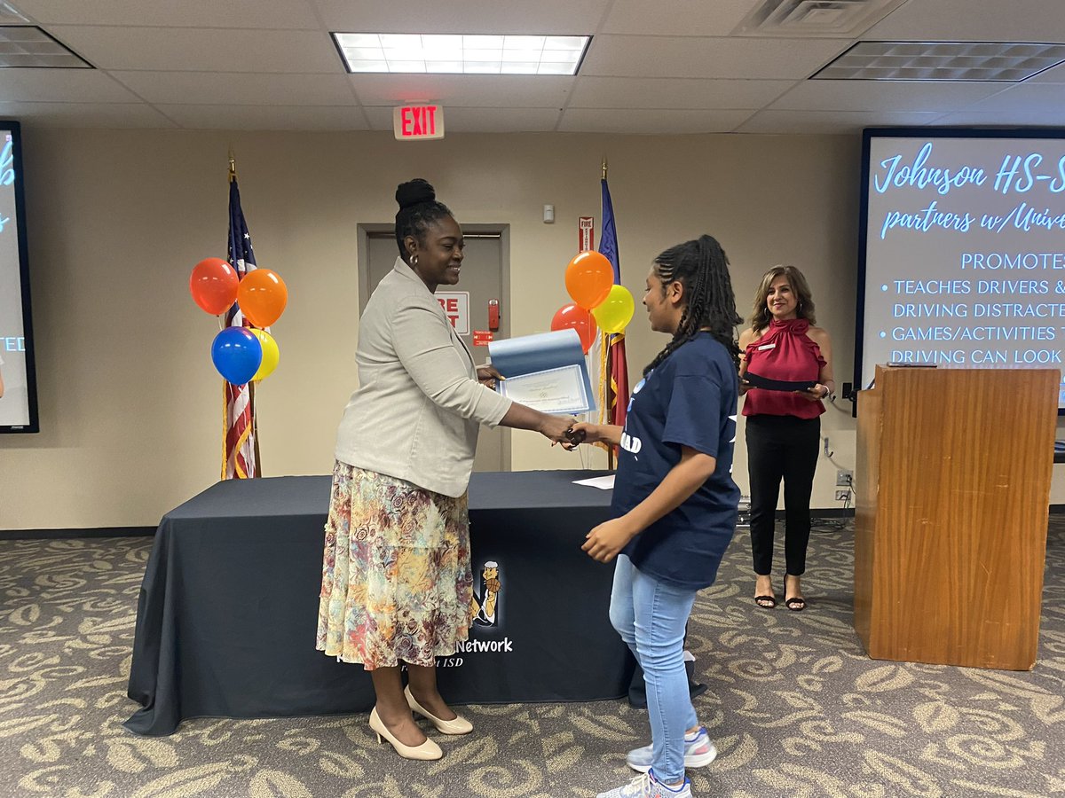 NEISD Kids' Involvement Network (@neisdkin) on Twitter photo KIN Partnership Celebration-huge thank you to Melinda Cox & the JHS Smart Drive Club for all your amazing help with our KIN sites!
<a href="/NEISD/">North East ISD</a> <a href="/NEISDadult_educ/">NEISD AdultEducation</a> <a href="/DrCapricaWells/">Dr. Caprica Wells</a> <a href="/JhsSDC/">JHS Smart Driving</a> KIN Partnership Celebration-huge thank you to Melinda Cox & the JHS Smart Drive Club for all your amazing help with our KIN sites!
<a href="/NEISD/">North East ISD</a> <a href="/NEISDadult_educ/">NEISD AdultEducation</a> <a href="/DrCapricaWells/">Dr. Caprica Wells</a> <a href="/JhsSDC/">JHS Smart Driving</a>