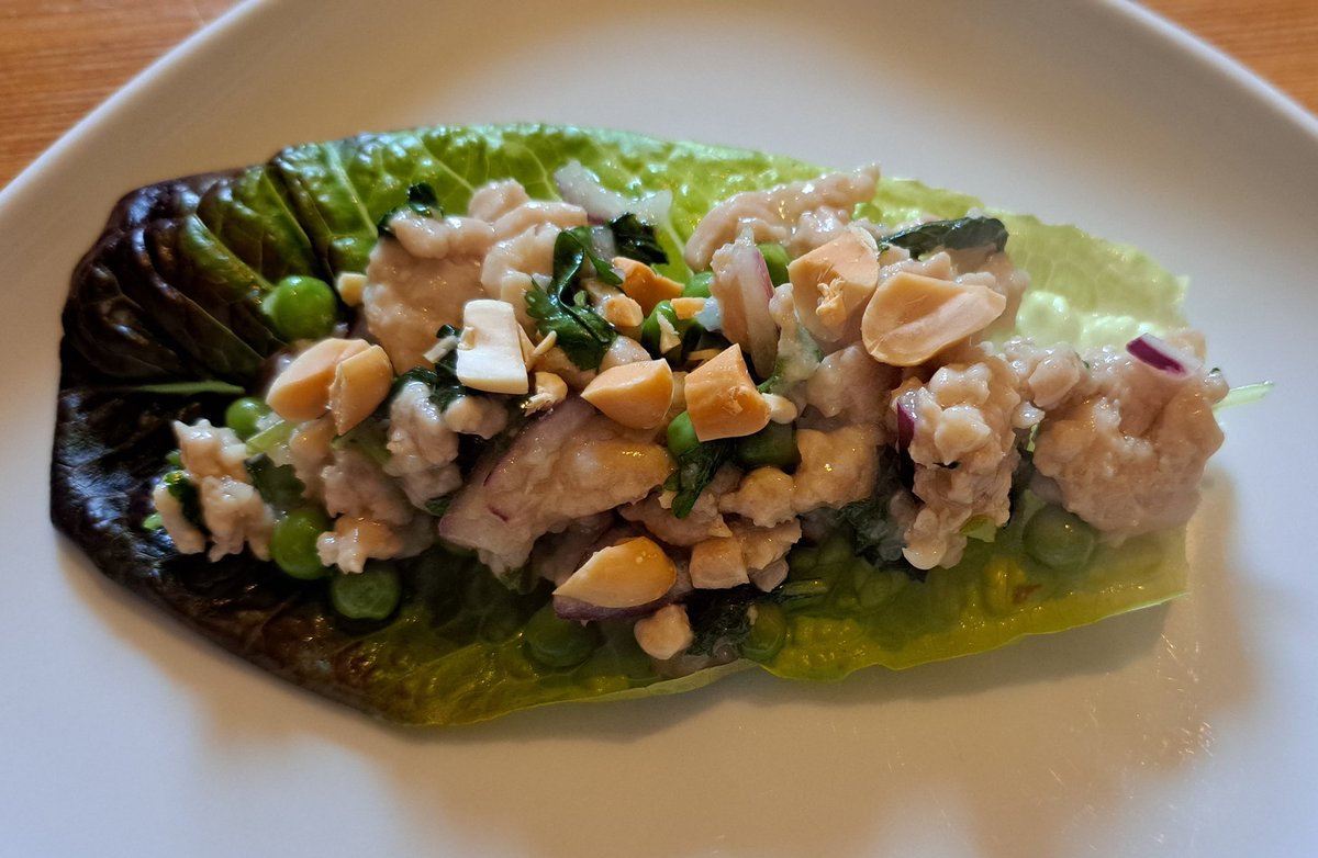 snigskitchen's tweet image. Larb gai; chicken with lemongrass, coriander and peas, served in little gem lettuce. #Cooking #food #foodpic #RecipeOfTheDay #foodie #foodblog #foodblogger #HomeCookedMeals #foodpics #foodlove #foodlover #HeresMyFood
instagram.com/p/CsHdqfpIJ6U/…