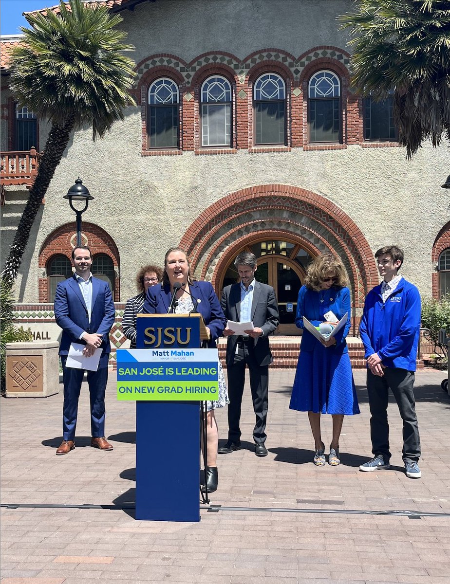 GustoHQ's tweet photo. In Gusto's most recent report, the  @CityofSanJose stood out as offering the brightest prospects for college grads in 2023.

Gusto economist @parduel joined Mayor @MattMahanSJ and representatives of @SJSU to discuss how this speaks to San Jose's current prosperity and the potential for further growth.

Check out the full livestream here: https://t.co/SnazYFSA0f