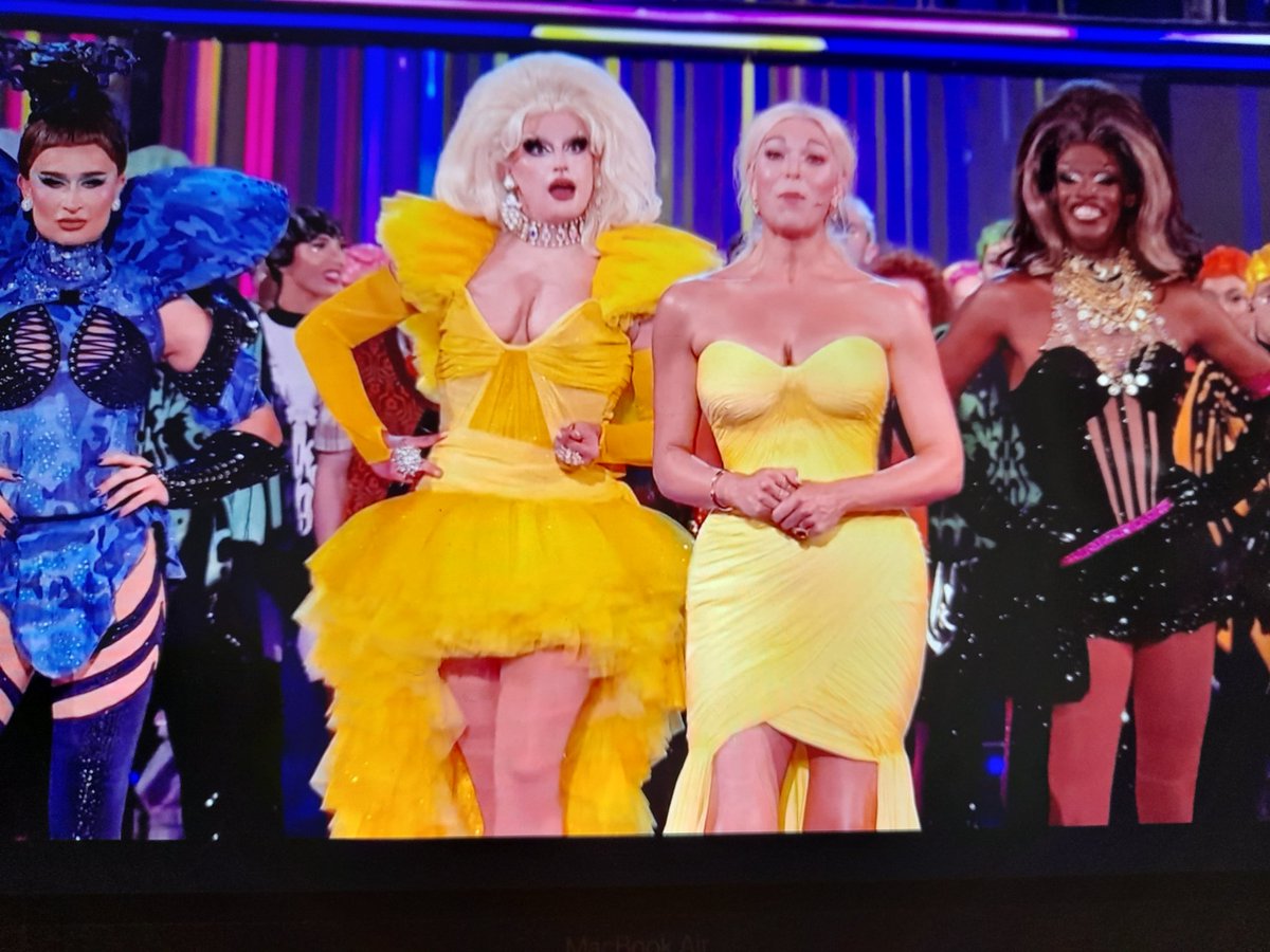 Agata Kowalska 🏳️‍🌈 on Twitter "Więcej drag queens, więcej