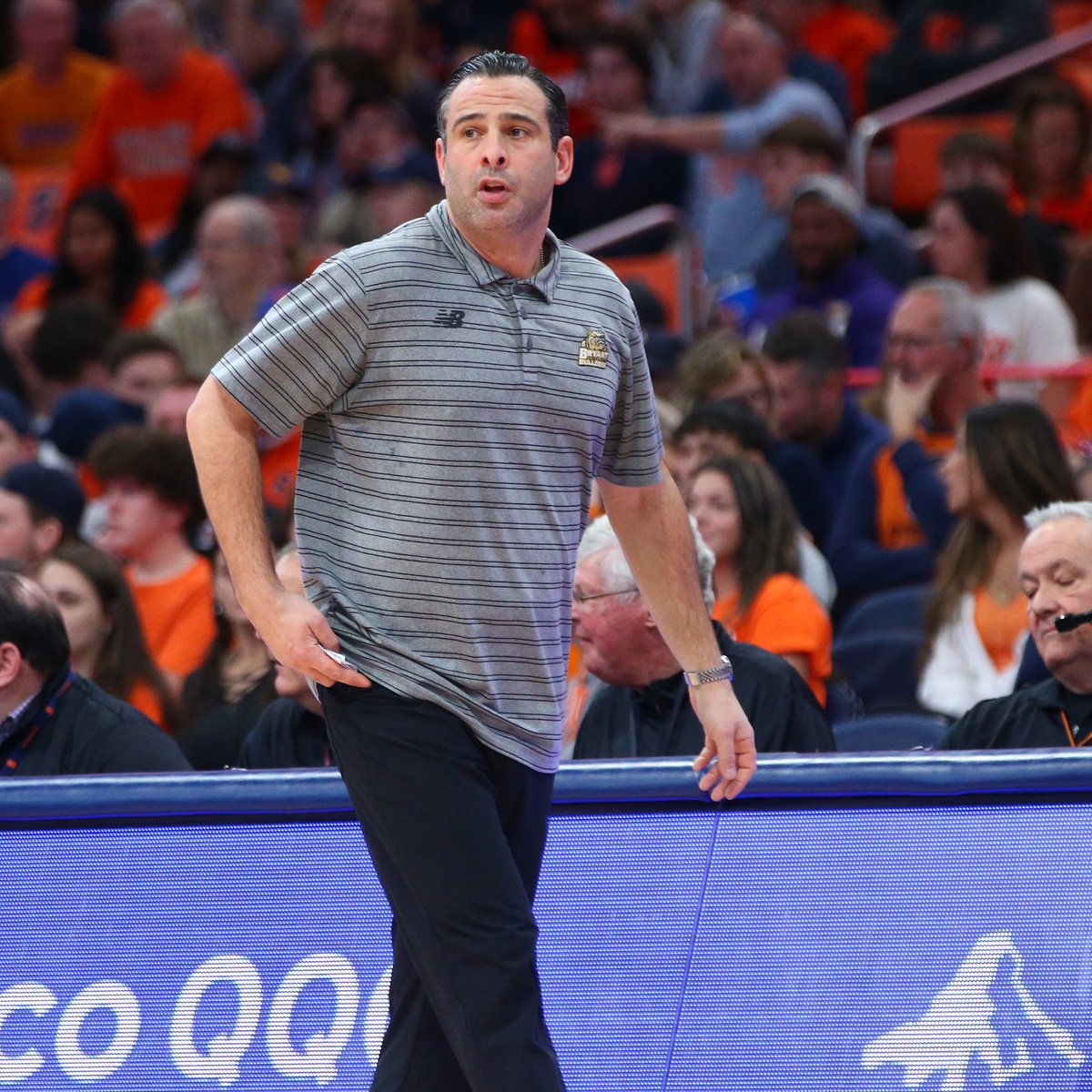 Bryant Men's Basketball tweet media