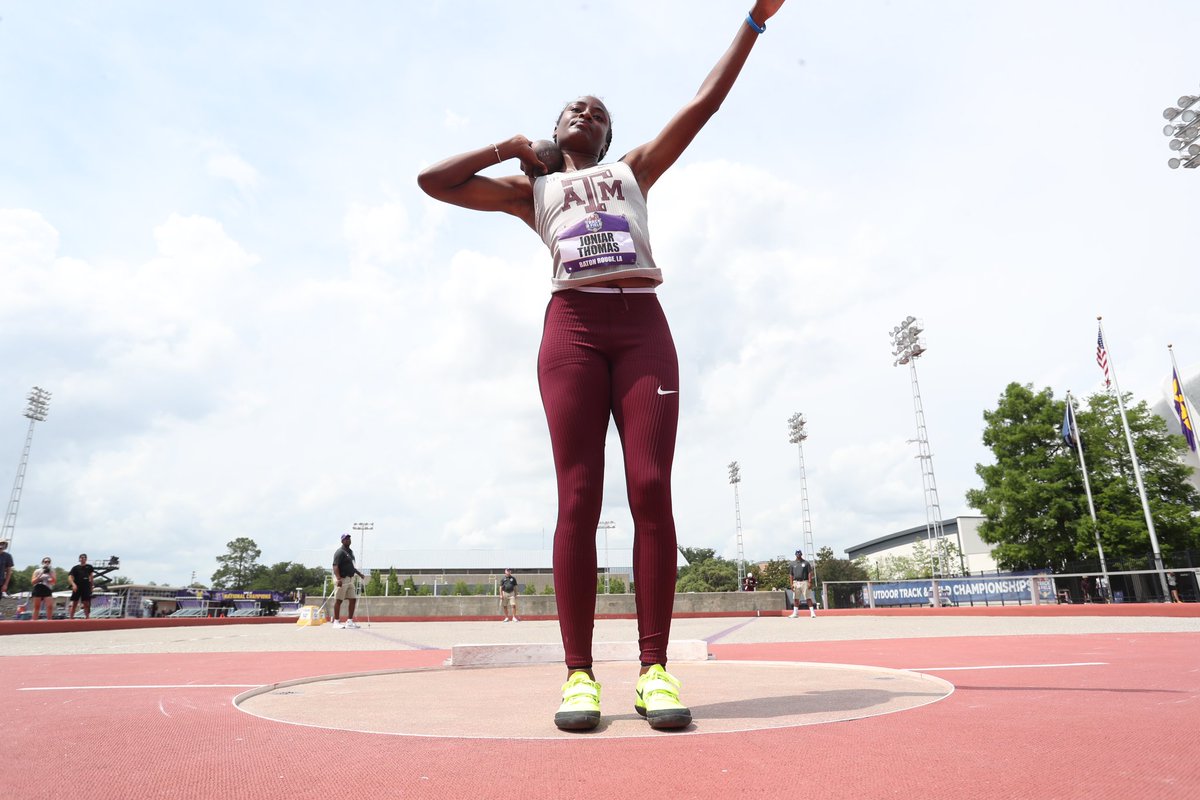 aggietfxc's tweet photo. So far, so good in Baton Rouge 👍

#GigEm | @AirLandon_ | @blakeharris13_ | @JoniarThomas https://t.co/zedd2YpOVs