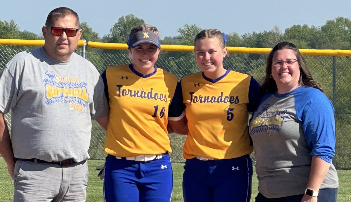 ZCSBlueDevils's tweet photo. Congratulations Zoie &amp; Gracie - enjoy your Senior night. There is still a lot of work to be done!! #LetsGoBlue @WestMSports @TornadoesWest @Shawg12 https://t.co/lbze7GnaLA