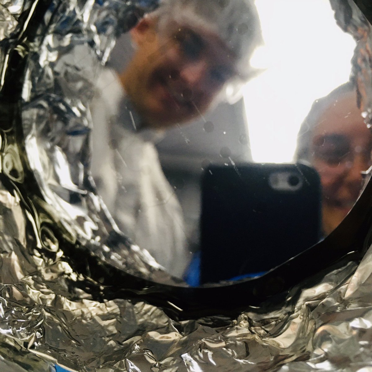 TheKunzeLab's tweet photo. Finishing a great microtechnology class where we trained the next generation of BioMEMS engineers, and build some real droplet generators. Read more here: https://t.co/u9cL2hvSW9
#stem #education #microfab #NSFfunded #montanacoe https://t.co/uJBiPWyoDD