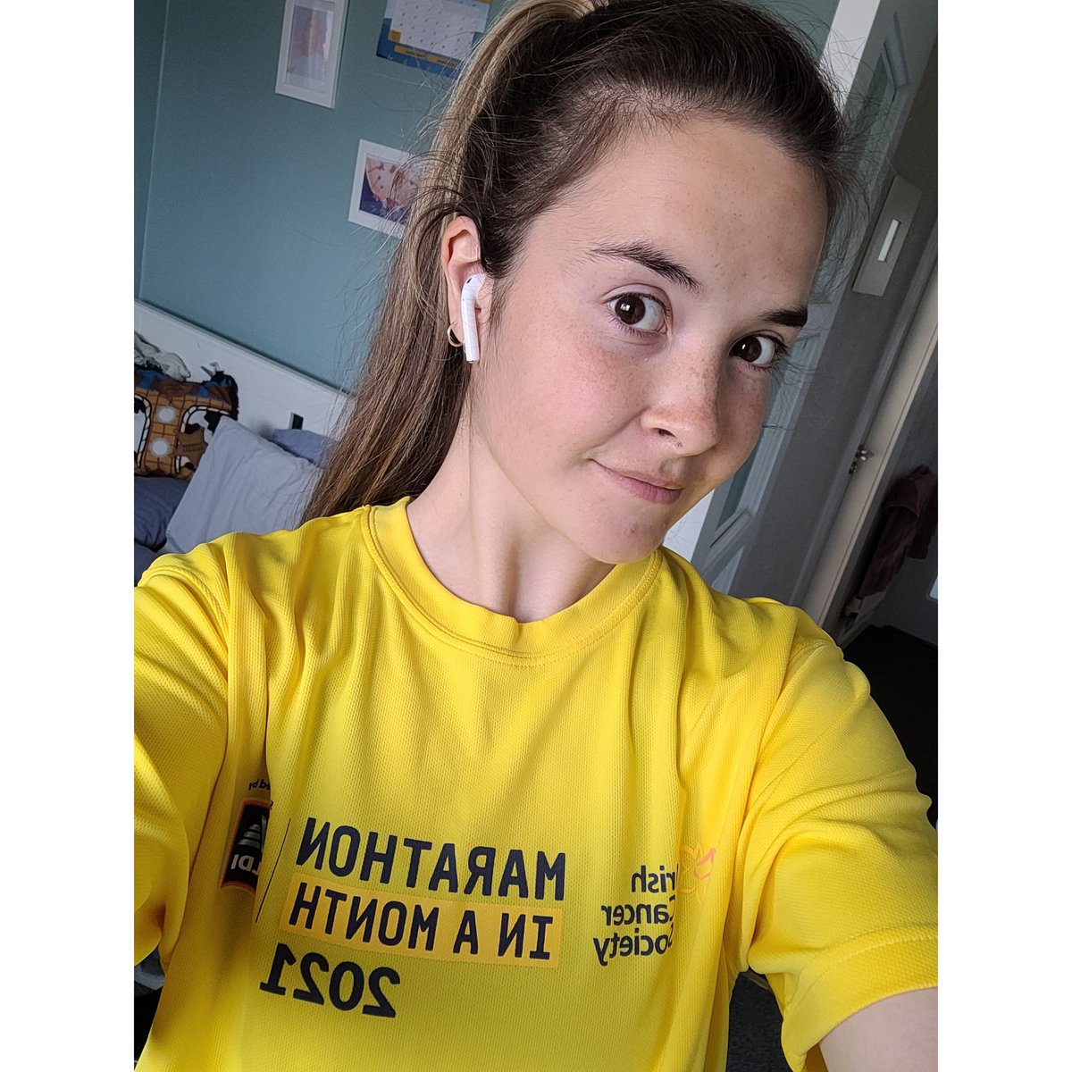 I am clearly partly insane trying to run 10k for the first time during the mini marathon but if anyone would like to try motivate me, here is the link 🏃🏼‍♀️🏃🏼‍♀️ givengain.com/ap/lauren-cart…