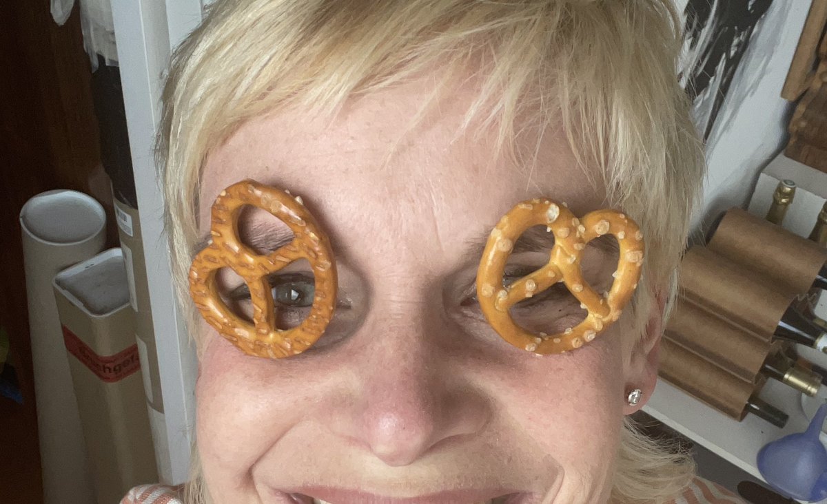 sabostern's tweet photo. Heute habe ich mich aufgebretzelt…. https://t.co/mVgYFIR71H