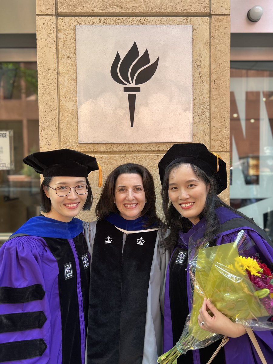 Honored to hood our newest PhDs at todays Doctoral Convocation. Congratulations @joannejw_li and @AvocadoAlice!!