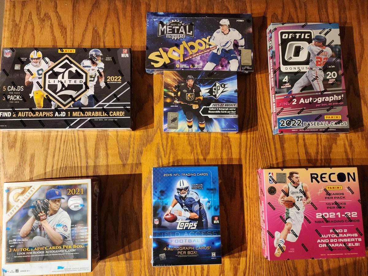 #SmokeBreaks / Mitch Mazur tweet media