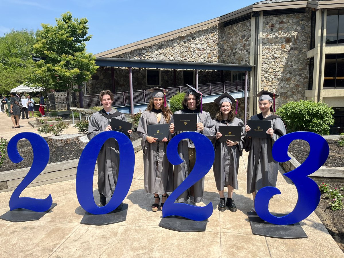 Congrats to the Class of 2023 Rising Stars: Ethan, Bella, Matt, Maerin, and Abby! What a beautiful day to celebrate all of your hard work. CONGRATS! <a href="/KeyportSchools/">Keyport Schools</a> <a href="/_khsprincipal/">Keyport High School</a>