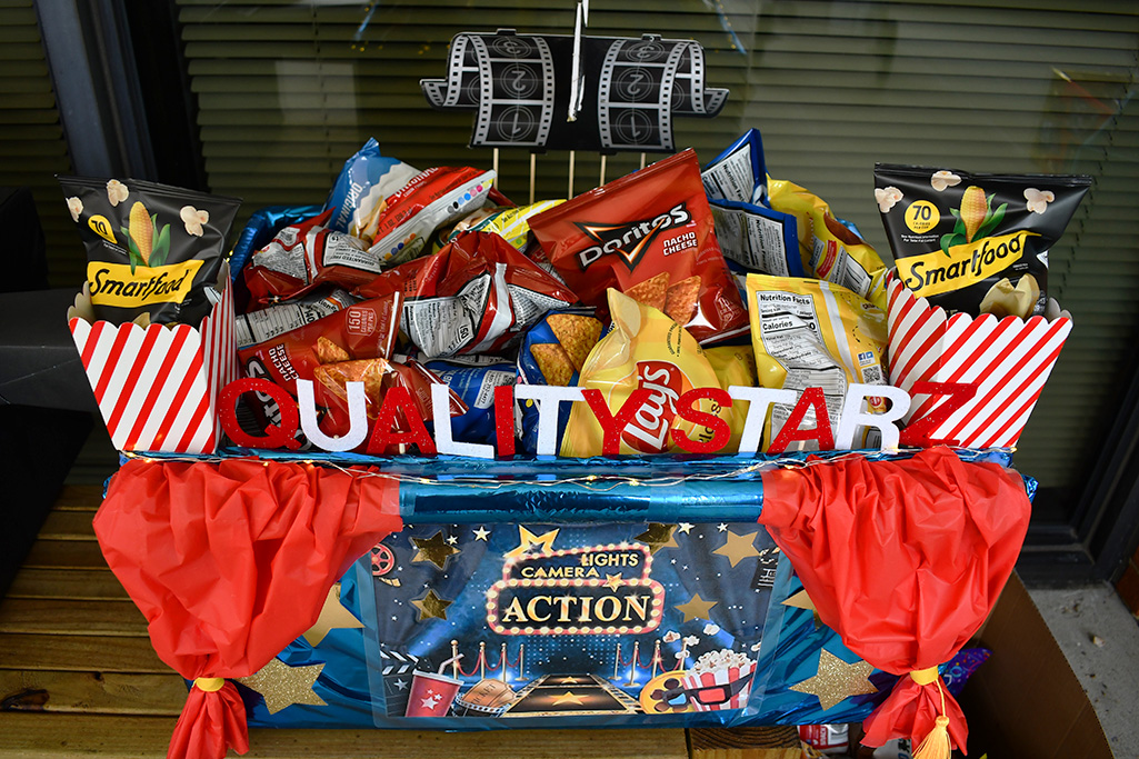 Our hospital wouldn't exist without the community we serve, so to celebrate Hospital Week, we held a food drive to benefit Buffalow Family and Friends. Our team members went above and beyond decorating their donation boxes and helping assist members of our community in need.