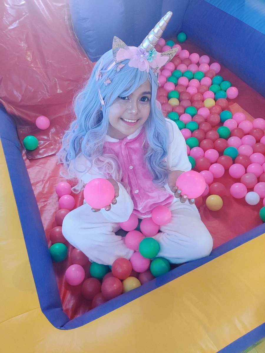 esshidoll's tweet photo. ✨ Sparkle like a Unicorn ✨
🦄🦄🦄 https://t.co/4QgJSb2FS0