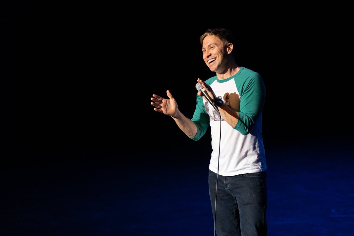 Russell Howard tweet media