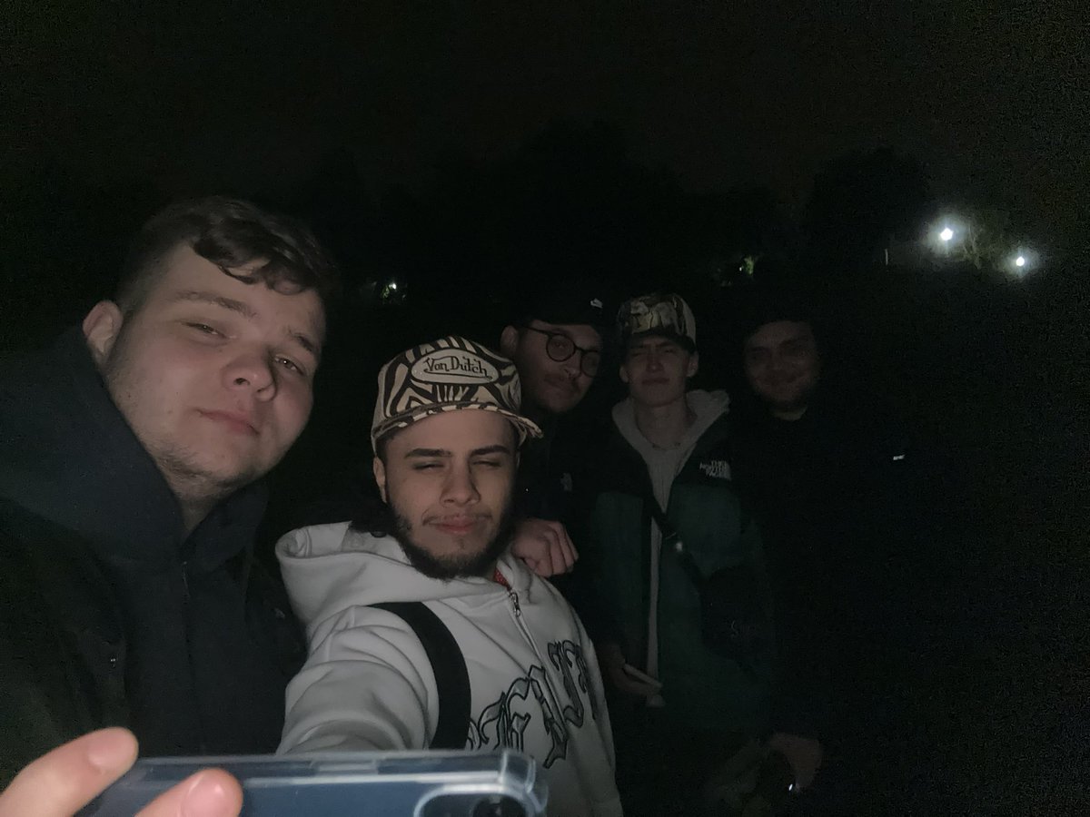 Wanted:$1.000.000
Dead or Alive