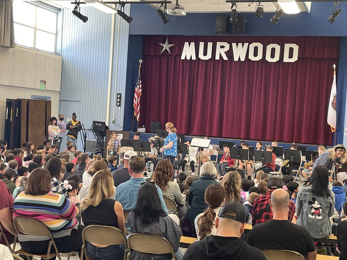 MurwoodWC's tweet photo. Our 4th and 5th grade bands are rocking out! #marvelousmustangs @WCEFK12 https://t.co/i0AIDjtjck