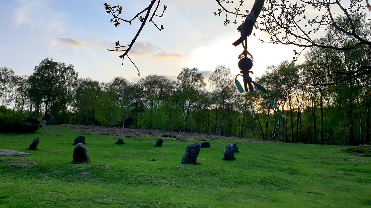 Nine Ladies Stone Circle - Read: papabearadventures.com/the-history-ma…

#travel #travelphotography #nationalpark #peakdistrict #blog #solotravel #derbyshire #nature #roadtrip #hiking #papabeartravel #dji #adventure #drone #outdoors #matlock #nineladies #stonecircle #ancient #history #natgeo