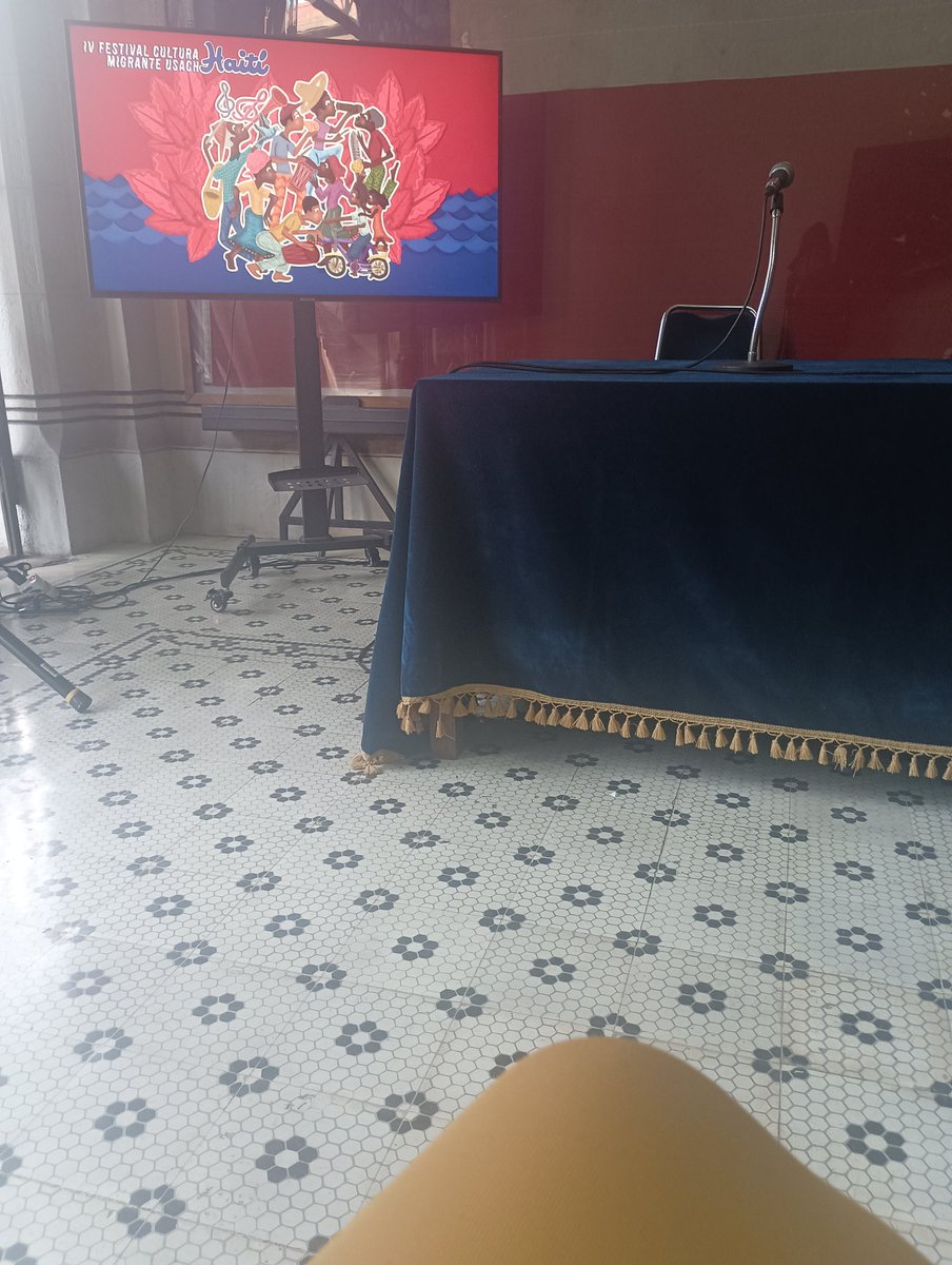 El conversatorio sobre ritmos haitianos, será en kreyol, con traducción simultánea 🫰😍
<a href="/Cultocio/">Cultocio</a> <a href="/extensionusach/">Extensión USACH</a>