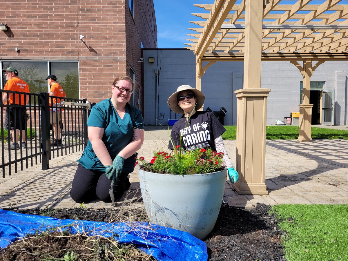 Goodwill_FLX tweet media