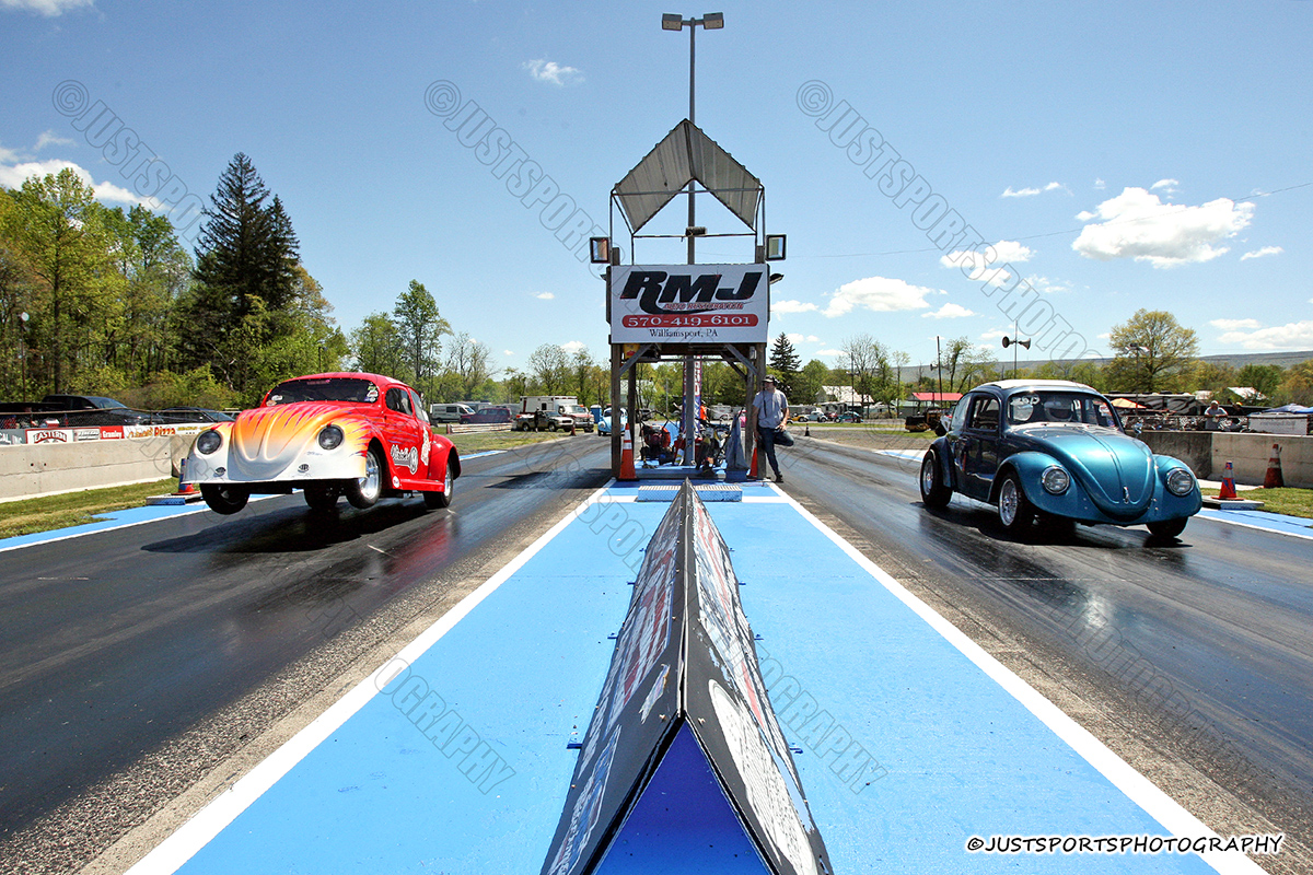 JustSports_AHL's tweet photo. 05-26-23 Beaver Springs Dragway - The VW Bugaboo - VW Heritage Series
#vwdragracing
#volkswagendragracing
#DragRacingVW
#VWDragRacing
#bugorama
#vw
#remotecamera
#dragracingphotography
#dragracingphotographer
#dragracing
#pocketwizard
#manfrottomagicarm https://t.co/6fTZ8PndZT